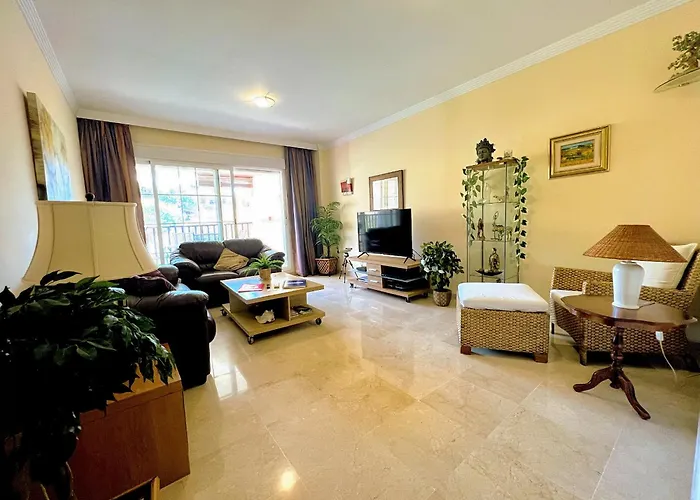 Beautiful Apartment With Pools, Playground And Paddle Tennis - Family Friendly And Near Vithas Hospital - Free Parking In Garage