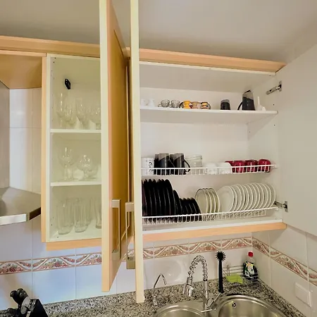 Serene Family Oasis: Poolside Retreat with Convenient Amenities Benalmadena Exterior photo